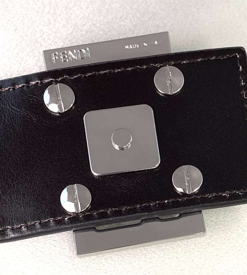 FENDI VINTAGE HANDLE BAG – WFB024 - Image 5