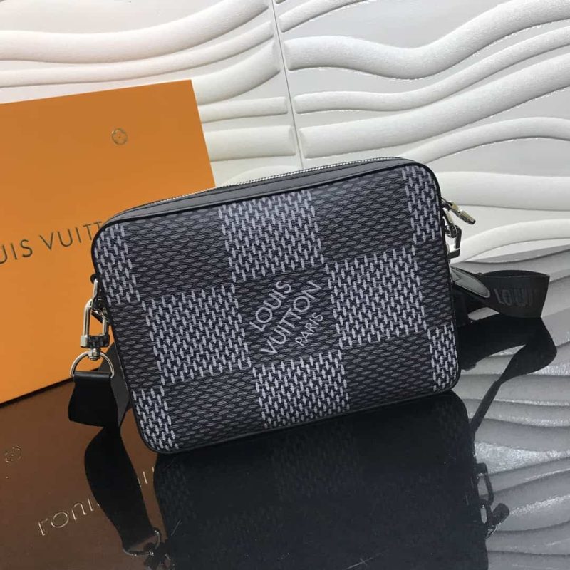 LOUIS VUITTON OUTDOOR BUMBAG – WLM221 - Image 2