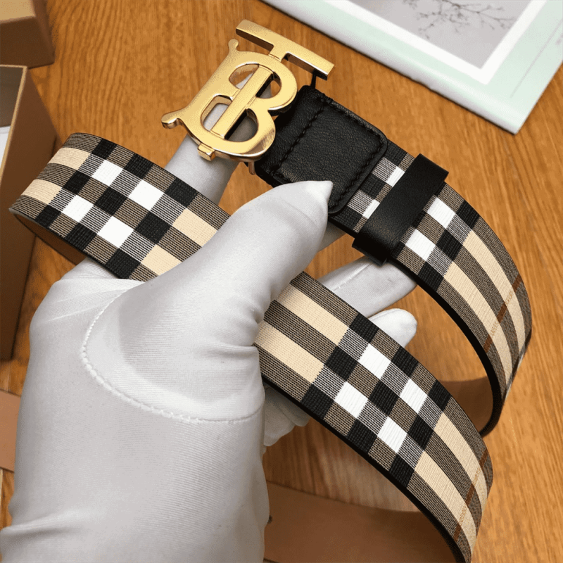 BURBERRY REVERSIBLE MONOGRAM MOTIF VINTAGE CHECK BELT IN ARCHIVE BEIGE - B27 - Image 3