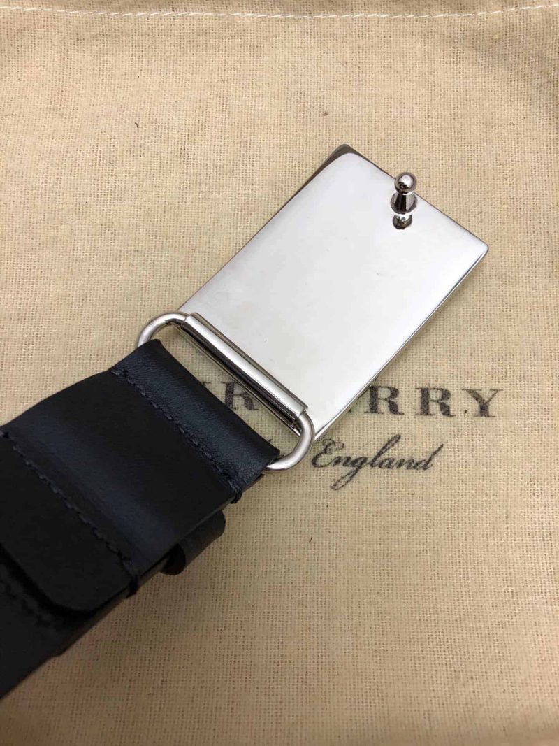 BURBERRY PLAQUE BUCKLE VINTAGE CHECK E-CANVAS BELT - B023 - Image 6
