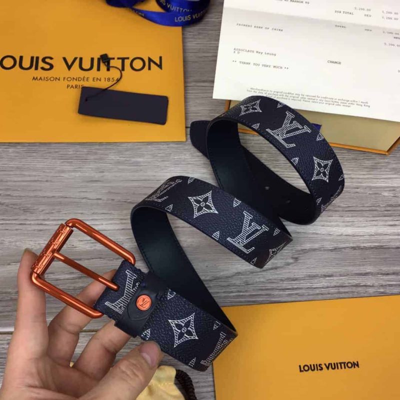 LOUIS VUITTON BELT VOYA.GER MONOGRAM UPSIDE DOWN INK NA.VY ¨C B99 - Image 6