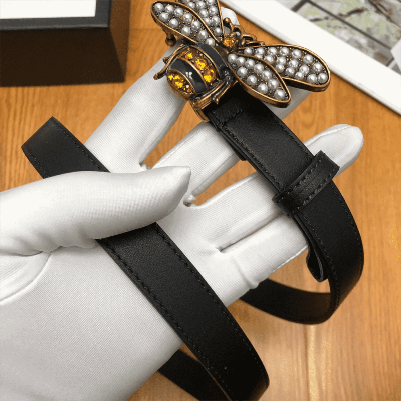 GUCCI BEE BUCKLE BELT ¨C B17 - Image 4