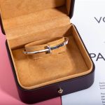 TIFFANY & CO. JEWELREY ¨C WJL66