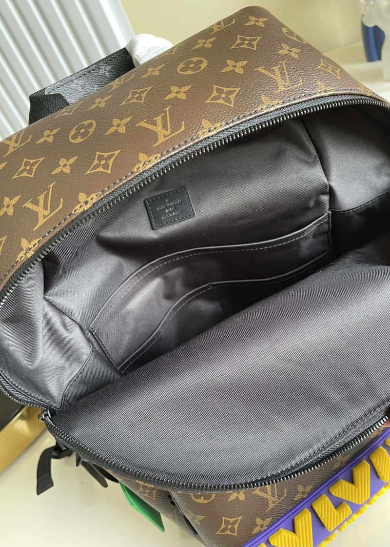 LOUIS VUITTON DISCOVERY BACKPACK – WLM508 - Image 8
