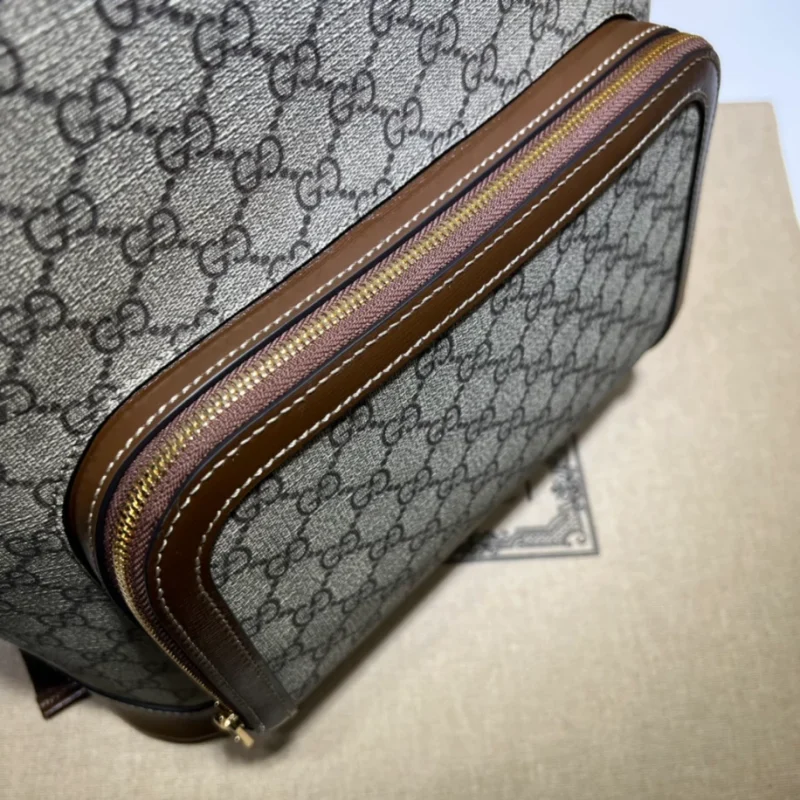 BACKPACK WITH INTERLOCKING G – GC26 - Image 5