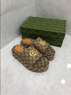 GUCCI SANDAL ¨C GCS31