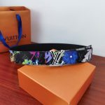 LOUIS VUITTON BELT-B0211