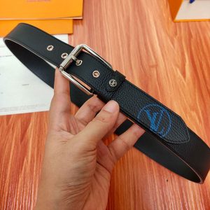LOUIS VUITTON BELT-B0273