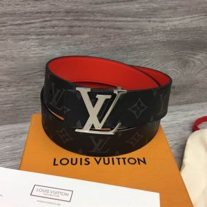 LOUIS VUITTON BELT-B052