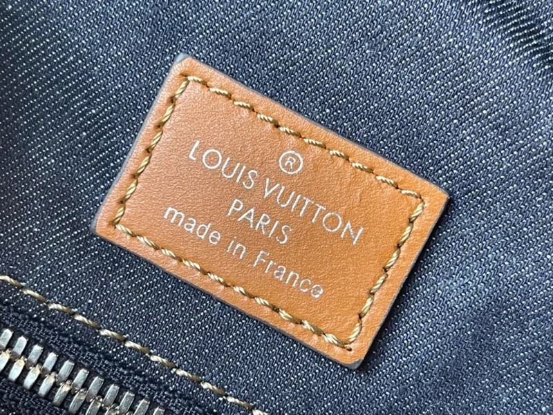 LOUIS VUITTON CHRISTOPHER PM BACKPACK IN BLACK AND BLUE – WLM527 - Image 5