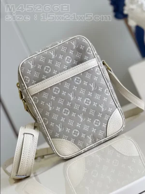 LOUIS VUITTON DANUBE CROSSBODY BAG – WLM602