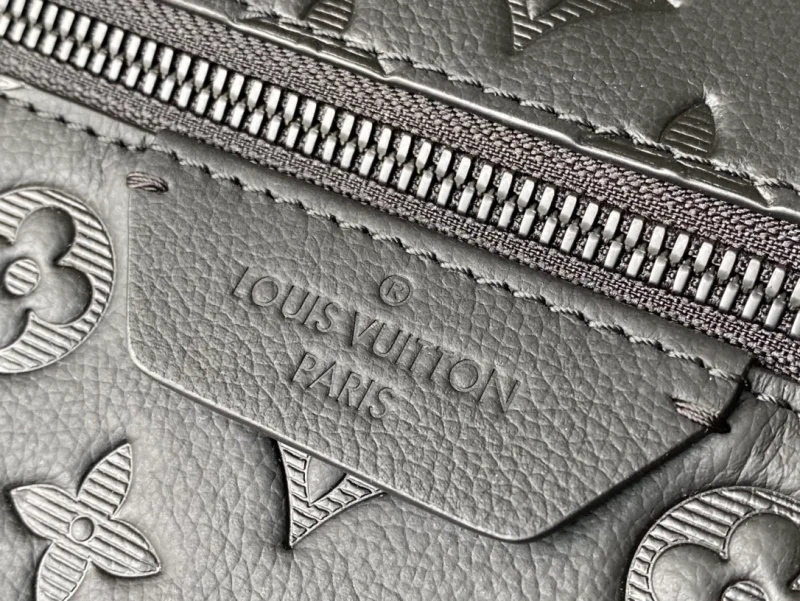 LOUIS VUITTON DISCOVERY BACKPACK MONOGRAM SHADOW – WLM519 - Image 9