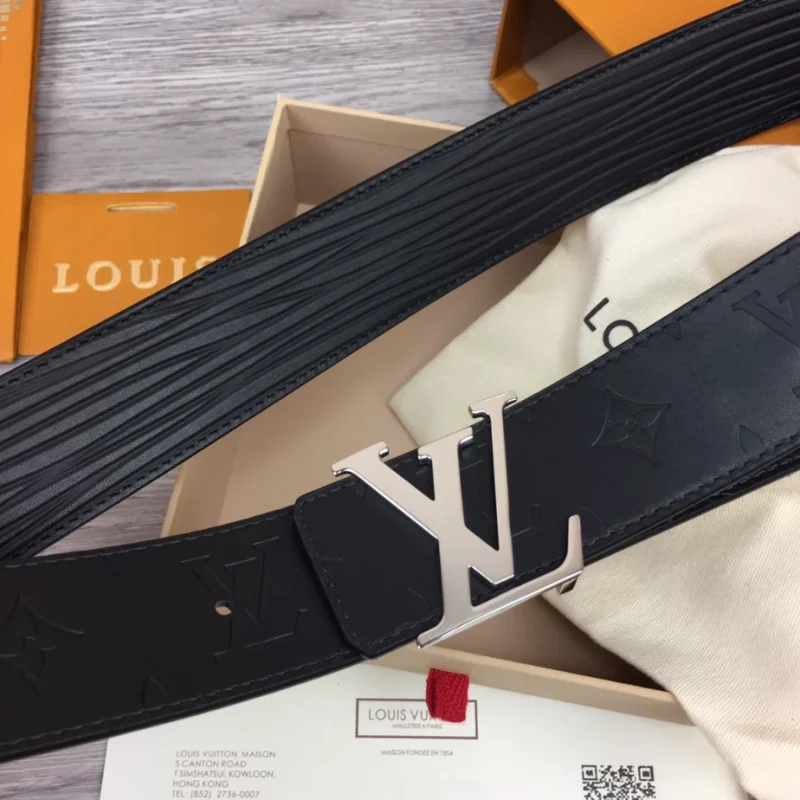 LOUIS VUITTON INITIALS 40MM REVERSIBLE BELT BLACK ¨C B127 - Image 8