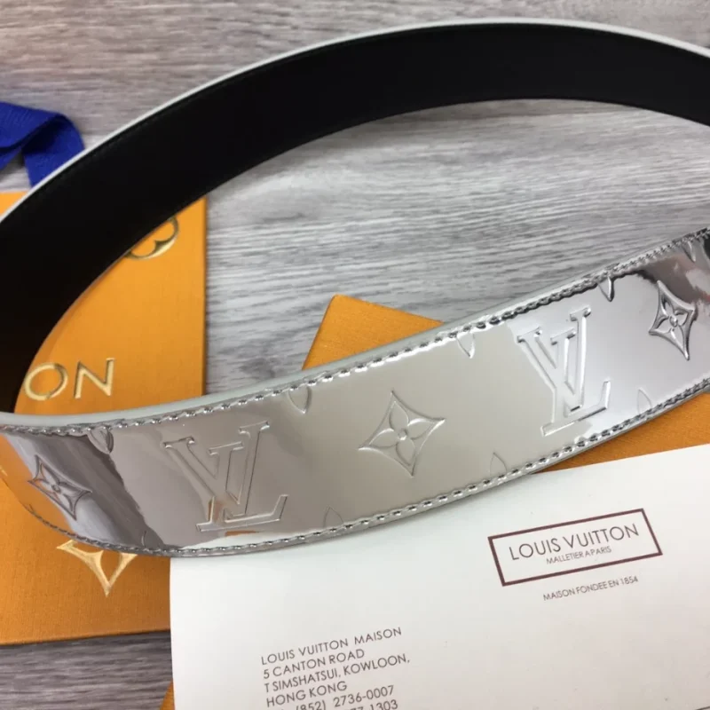 LOUIS VUITTON INITIALS LV MIRROR 40MM REVERSIBLE BELT ¨C B0137 - Image 4