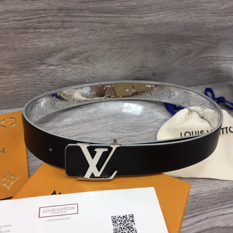 LOUIS VUITTON INITIALS LV MIRROR 40MM REVERSIBLE BELT ¨C B0137 - Image 8