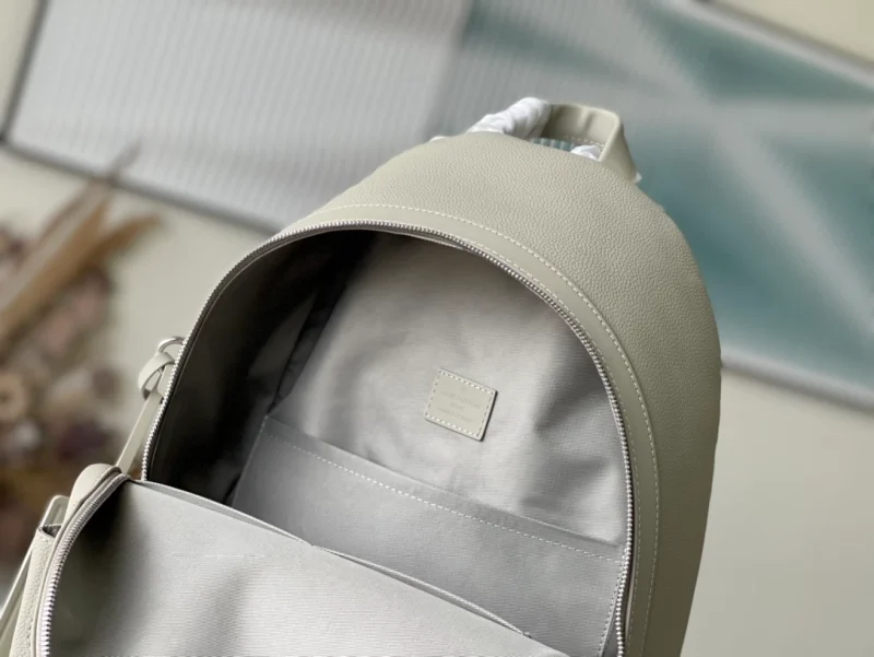 LOUIS VUITTON TAKEOFF BACKPACK LV AEROGRAM – WLM517 - Image 4
