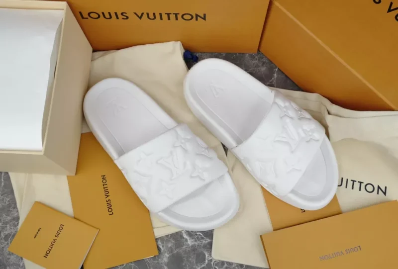 LOUIS VUITTON WATERFRONT MULE – LSVT142 - Image 2