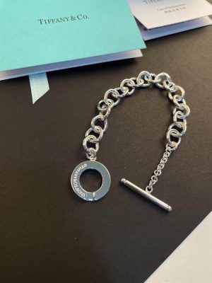 TIFFANY & CO. JEWELREY ¨C WJL85