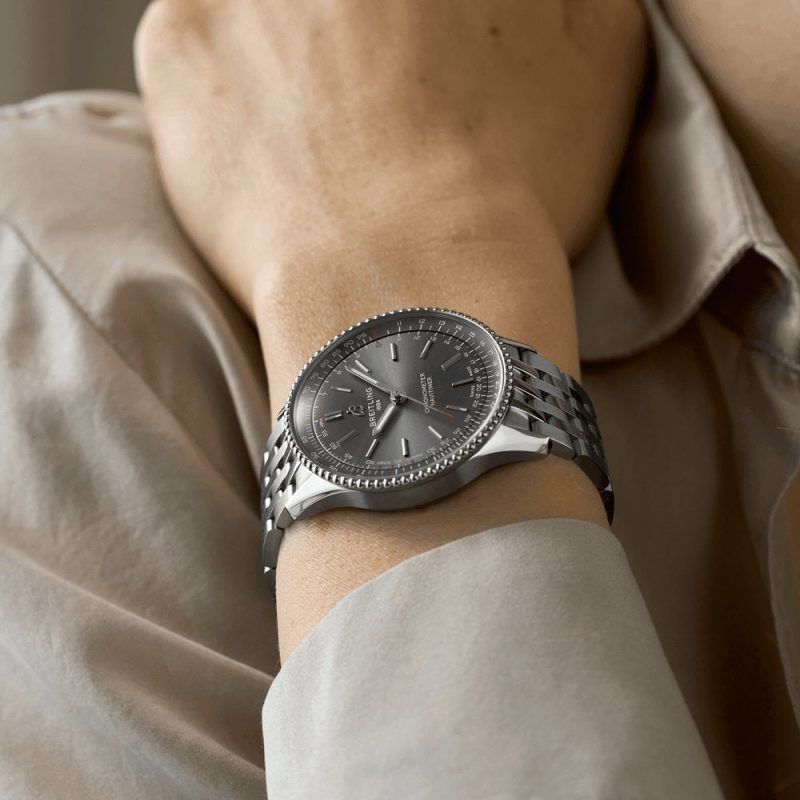 Breitling Navitimer Automatic Ref# A17327381B1A1 - Image 6