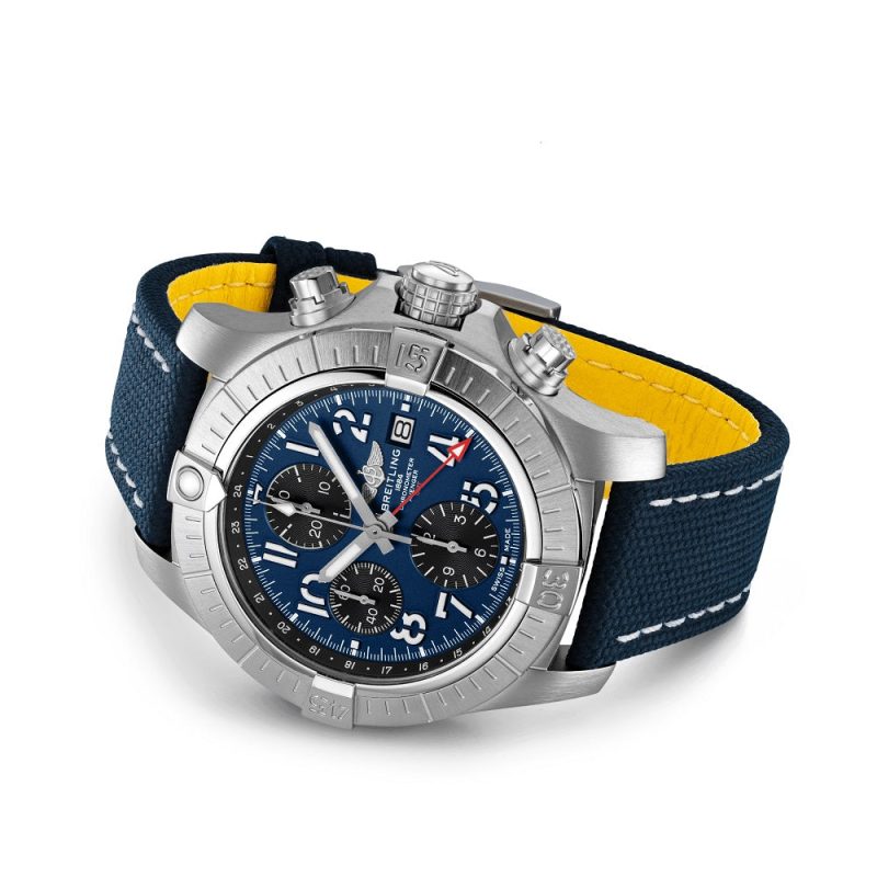 Breitling Avenger Chronograph GMT 45, Ref# A24315101C1X1, Unworn 2024 - Image 3