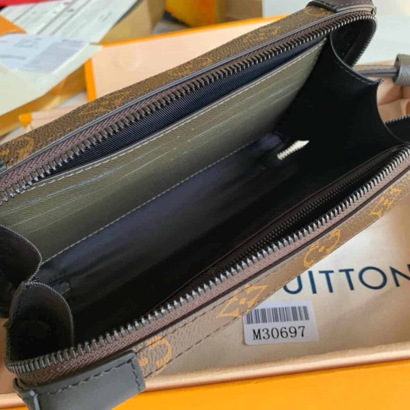 LOUIS VUITTON SOFT TRUNK WALLET TAIGA LEATHER M30697 - Image 9