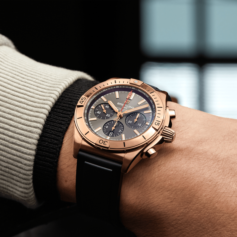 Breitling Chronomat B01 42, 18k Red Gold, Ref# RB0134101B1S1, Unworn 2024 - Image 5