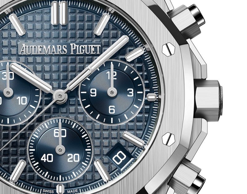 Audemars Piguet Royal Oak SELFWINDING CHRONOGRAPH ¡°50TH ANNIVERSARY¡± Ref# 26240ST.OO.1320ST.01 - Image 3