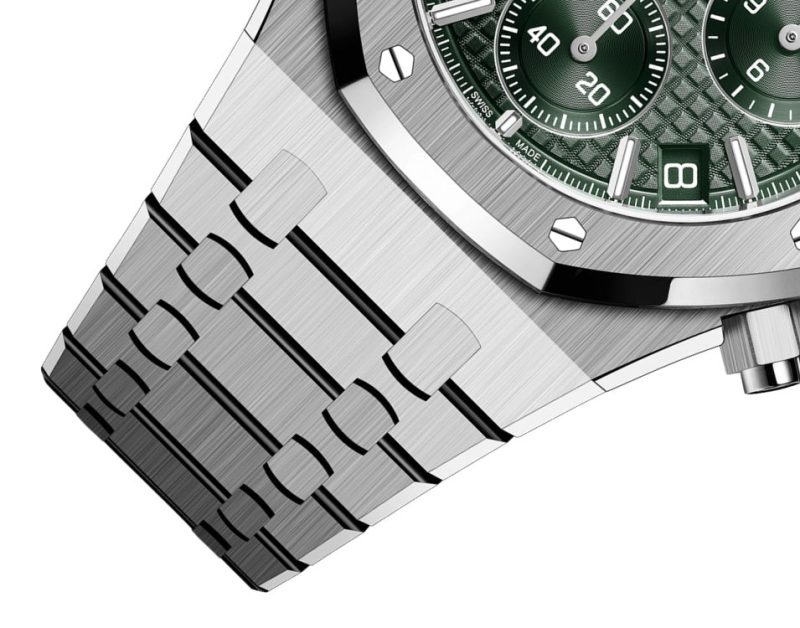 Audemars Piguet Royal Oak SELFWINDING CHRONOGRAPH ¡°50TH ANNIVERSARY¡± Ref# 26240ST.OO.1320ST.04 - Image 4
