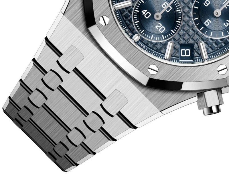 Audemars Piguet Royal Oak SELFWINDING CHRONOGRAPH ¡°50TH ANNIVERSARY¡± Ref# 26240ST.OO.1320ST.01 - Image 4
